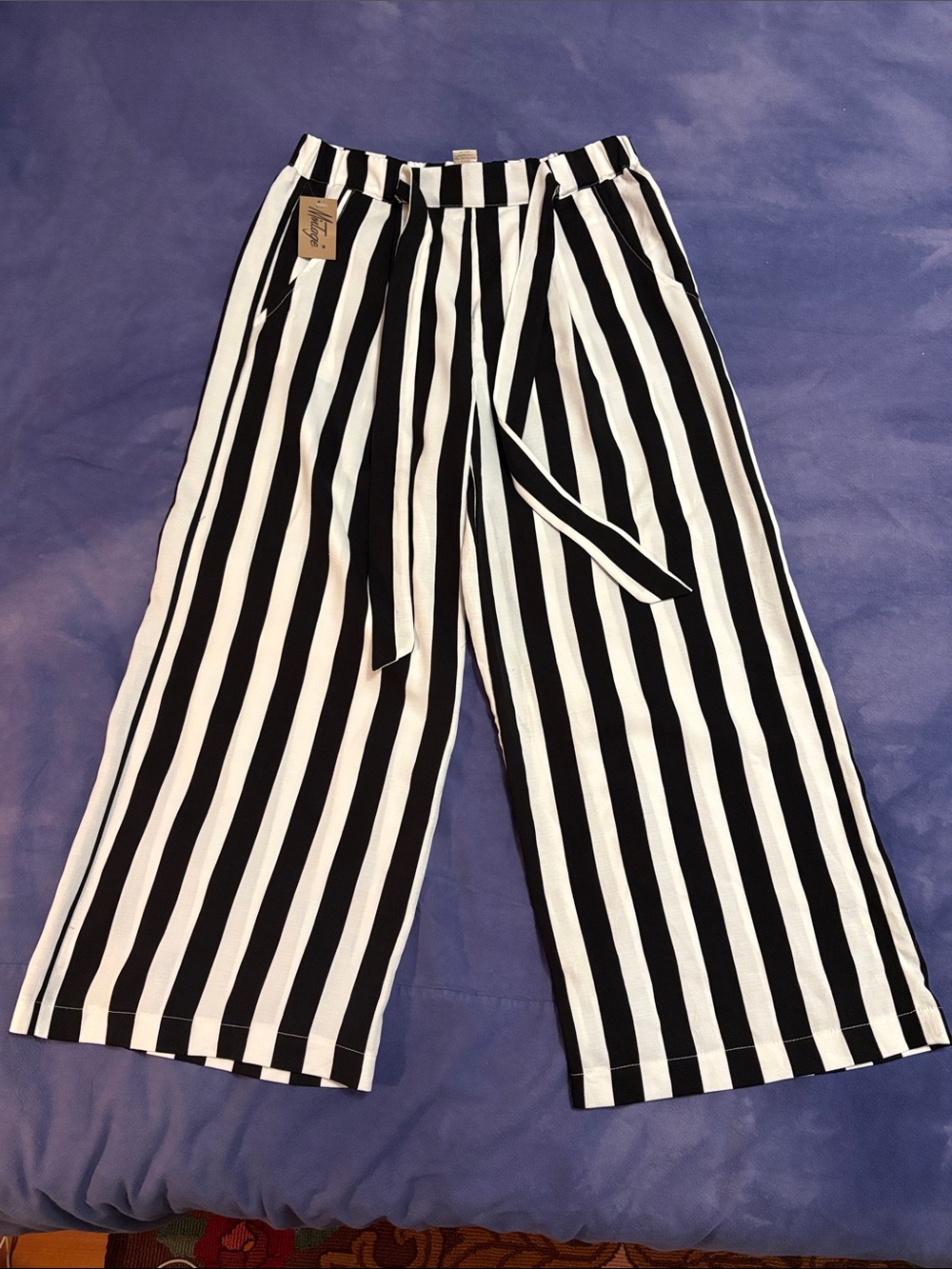 Vintage striped culottes
